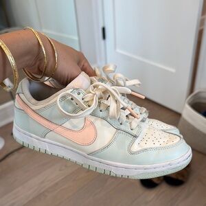 Nike Jordan Dunks Women's Sneakers